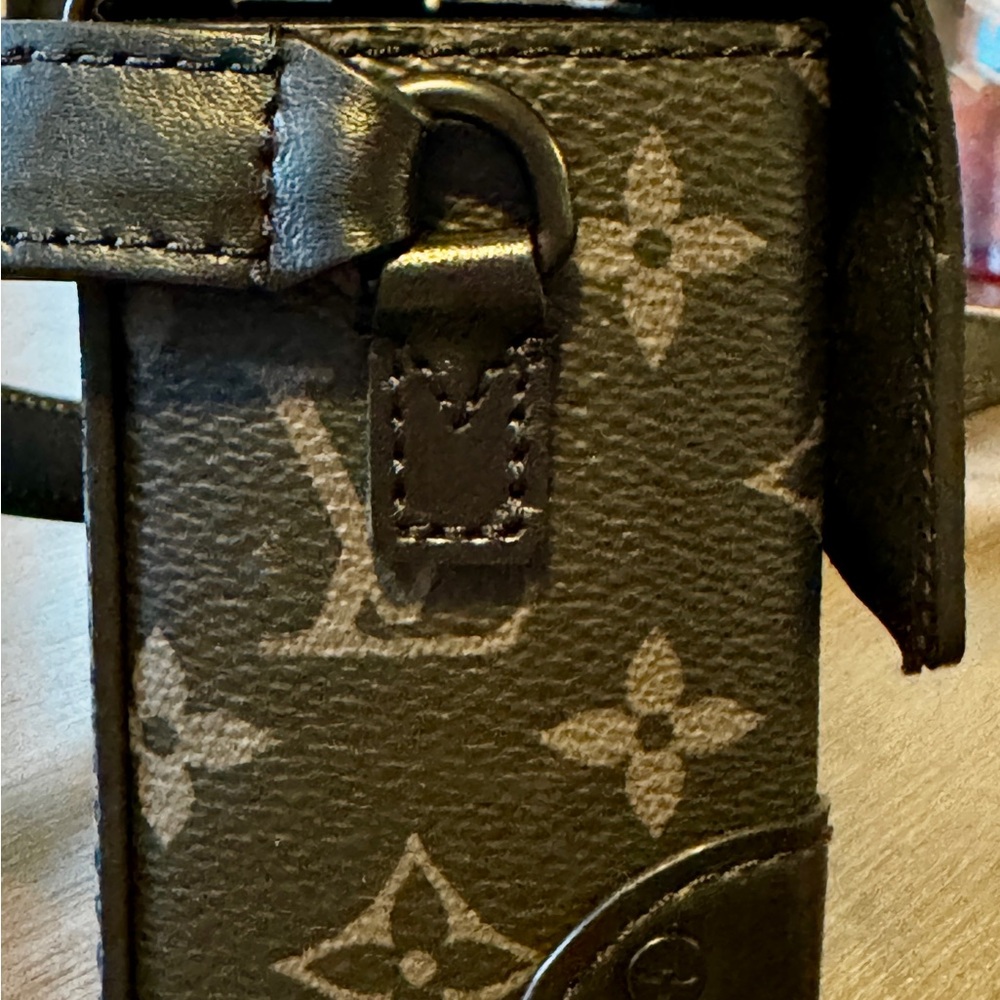 Louis Vuitton Black Steamer Crossbody Wearable Wallet - Picture 5 of 16